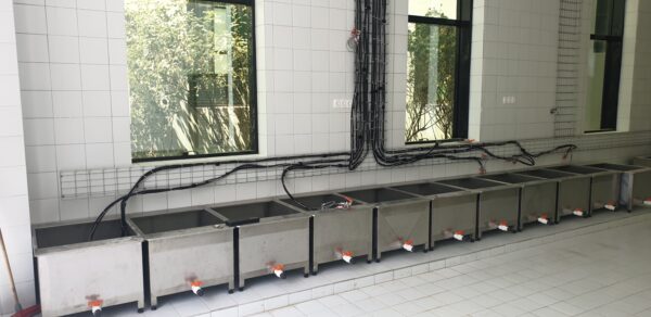Bac pour batteries